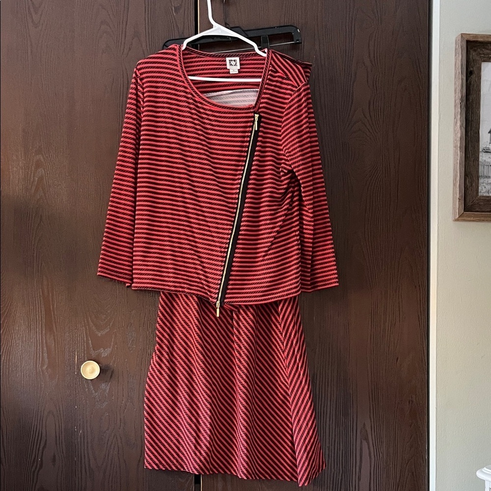 Anne Klein 2 pc. long sleeved red and black striped maxi skirt and top. Size XL